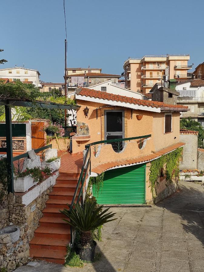 Il Cerseto Apartment Santa Domenica Talao Bagian luar foto