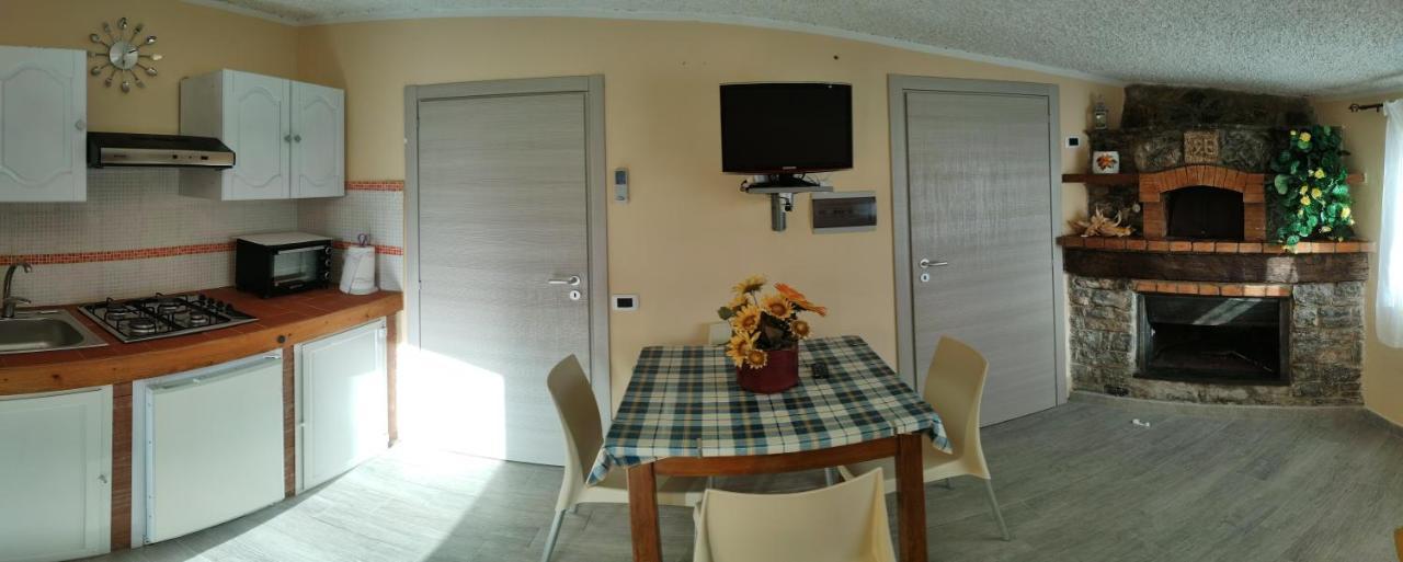 Il Cerseto Apartment Santa Domenica Talao Bagian luar foto